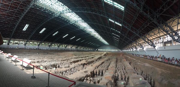 terra cotta warriors and horses