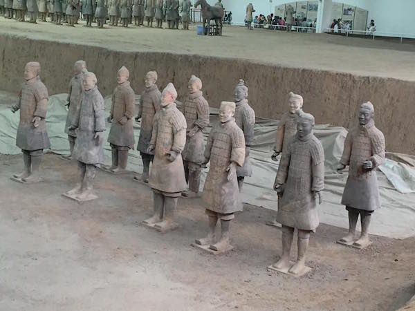 terra cotta warriors and horses